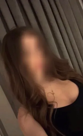 Alina, 28