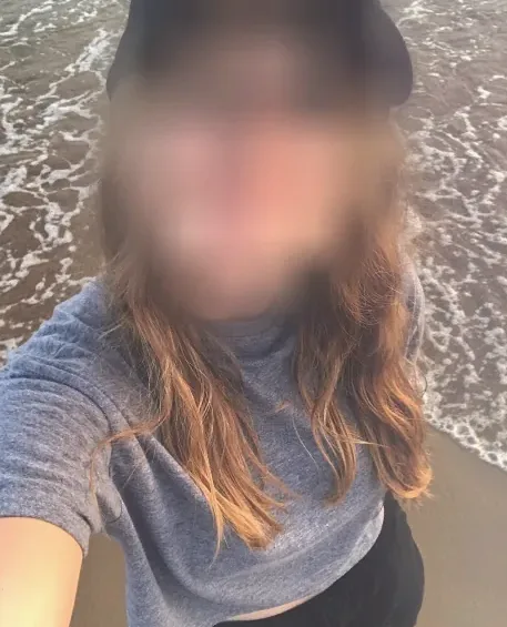 Chiara, 36