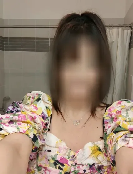 Daniela, 39