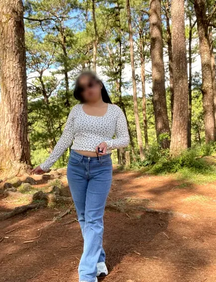 Katrin, 28