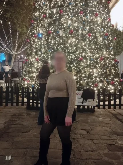 Mira, 23