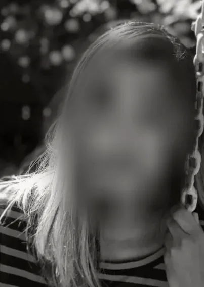 Nora, 36