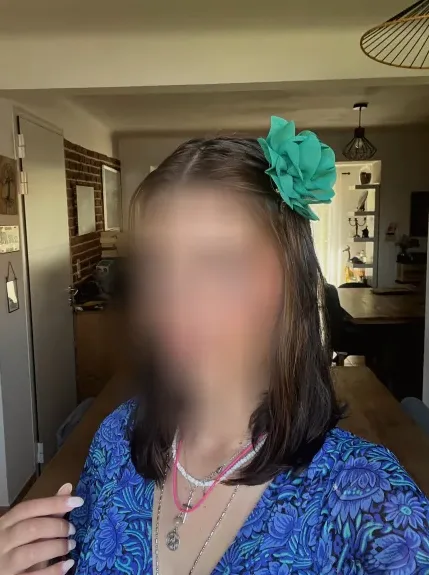 Selina, 23